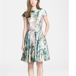Ted Baker London Floral Dress “Glitch” Fit and Flare Size 6 Spring